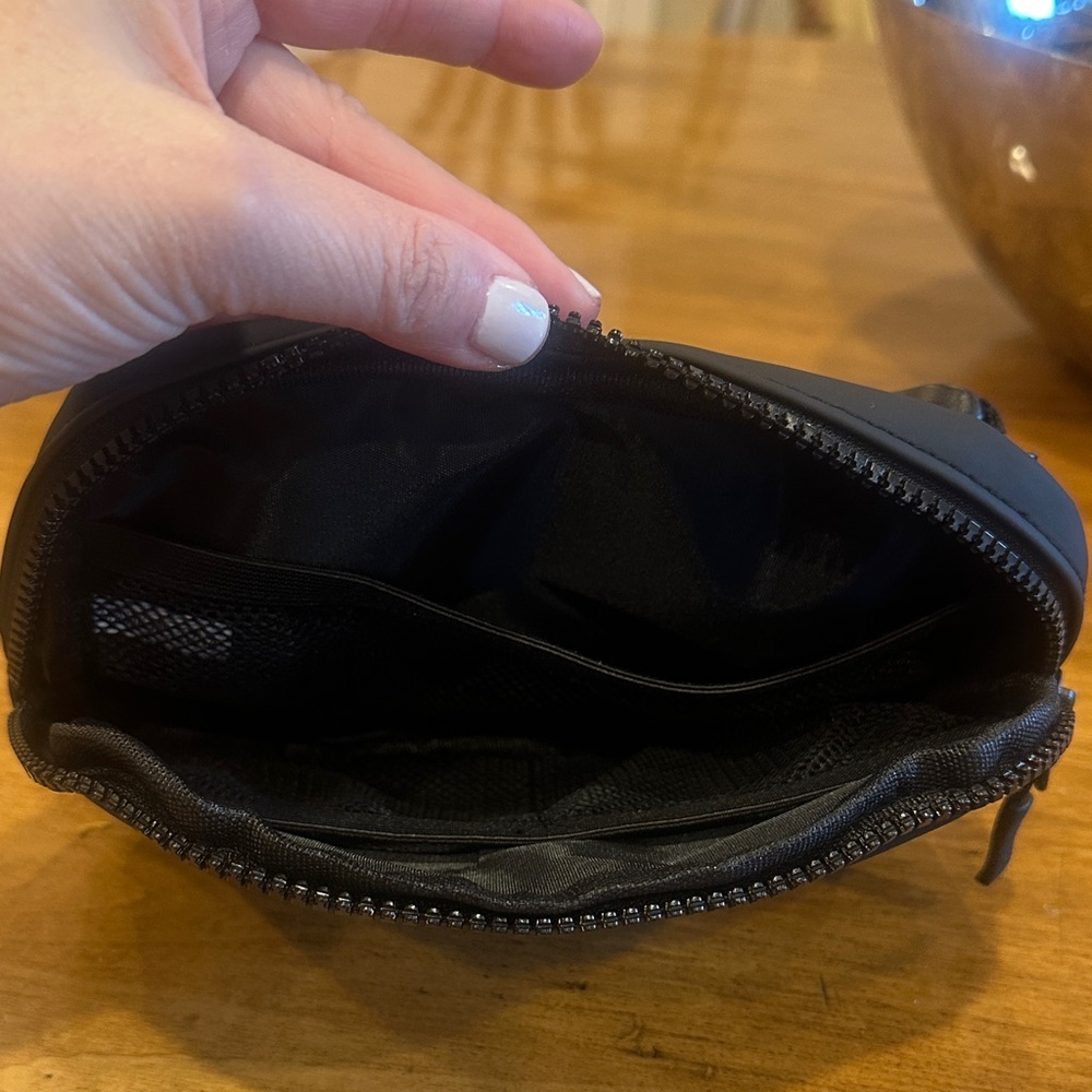 Lady Gaga The Chromatica/Mayhem Ball Black Logo Makeup Pouch - Picture 5 of 5